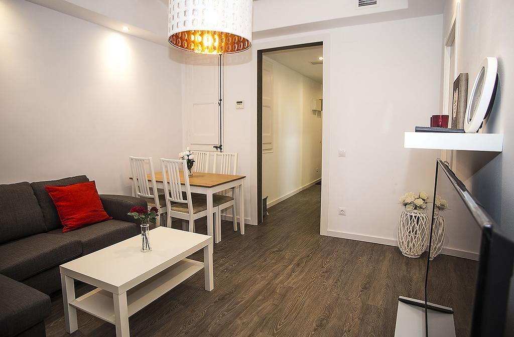 Camp Nou Apartment L'Hospitalet de Llobregat Exterior foto